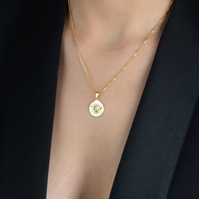 Colar Dourado Religioso Medalha Espirito Santo - Imagem 2